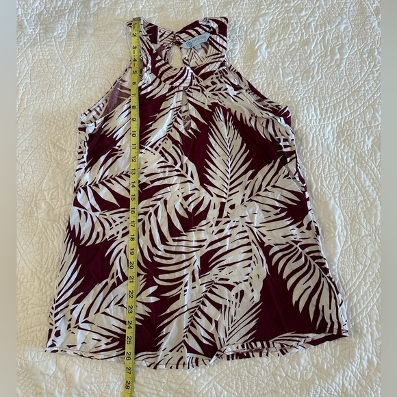 Women's Sleeveless Palm Print Top - Burgundy and White - Picture 6 of 6